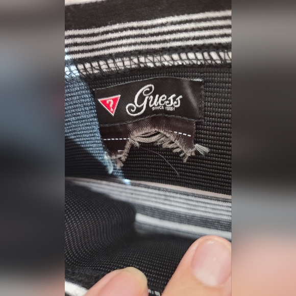 Guess skirt no size tag see measurements  I think it's a small - Picture 4 of 5